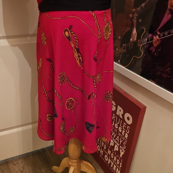 Ralph Lauren Black Label Red Midi Dress with Black Accent - Picture 8 of 11